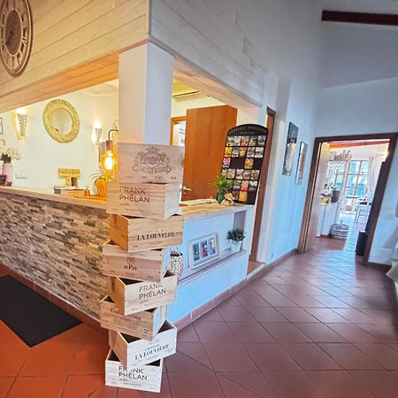 Hotel La Bastide Le Lavandou Eksteriør billede