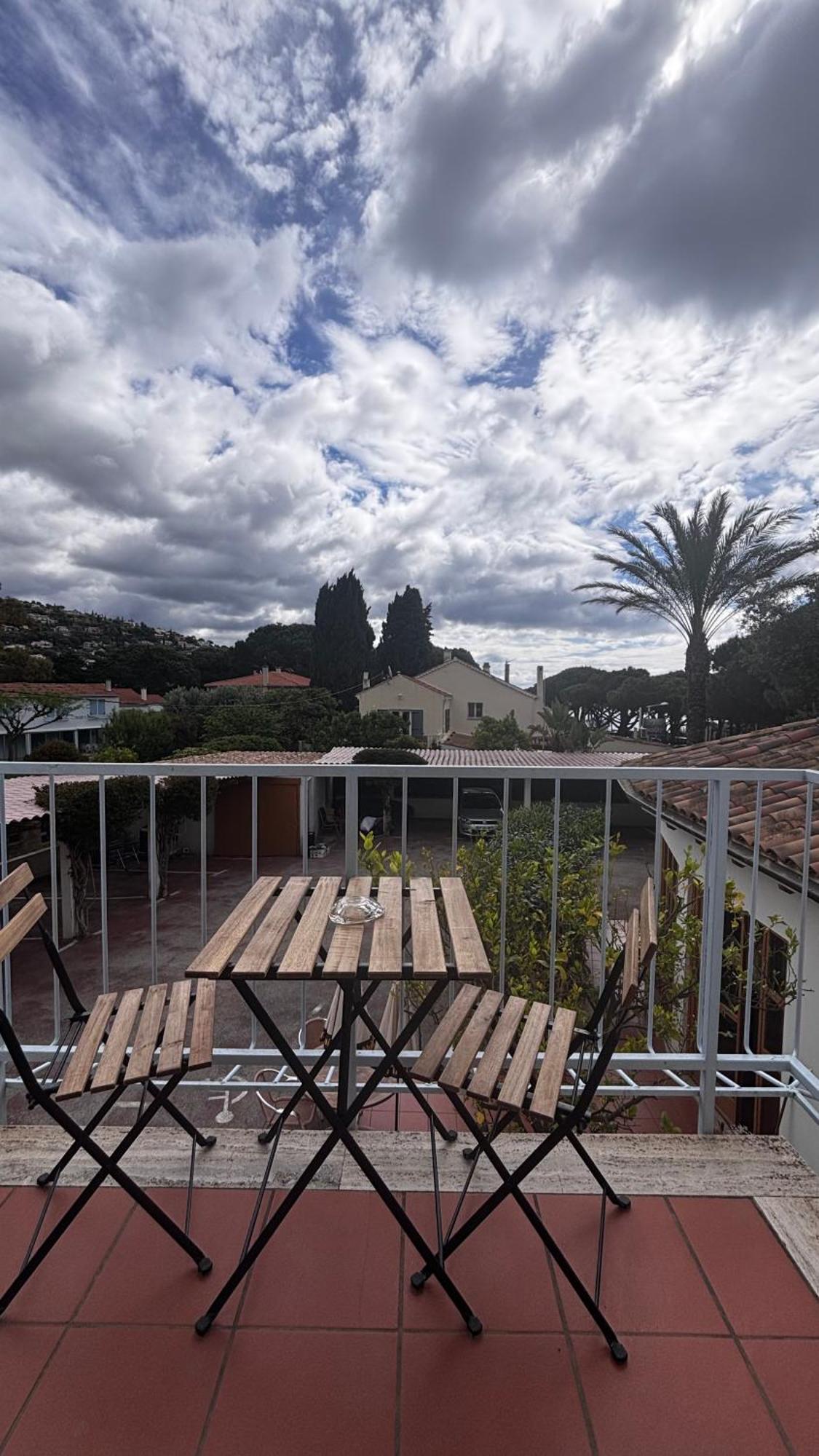 Hotel La Bastide Le Lavandou Eksteriør billede
